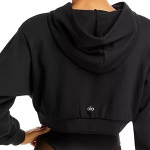 Alo Yoga cropped black sweatshirt, new.